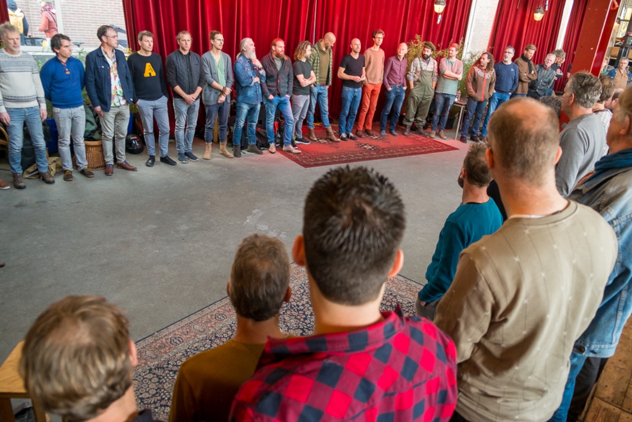 4010 1000px erik daems heart of men ngn